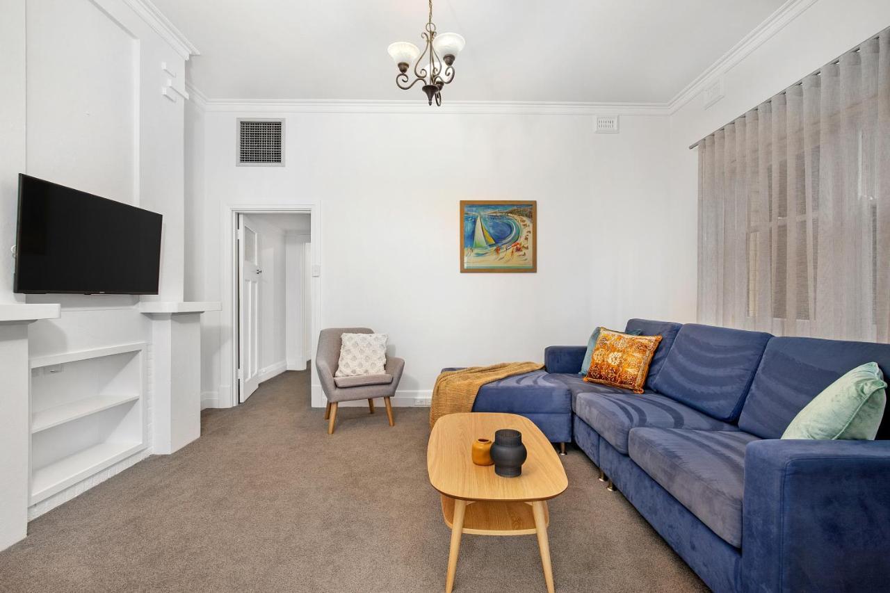 Bayview Apartments Glenelg Adelaide Exterior photo