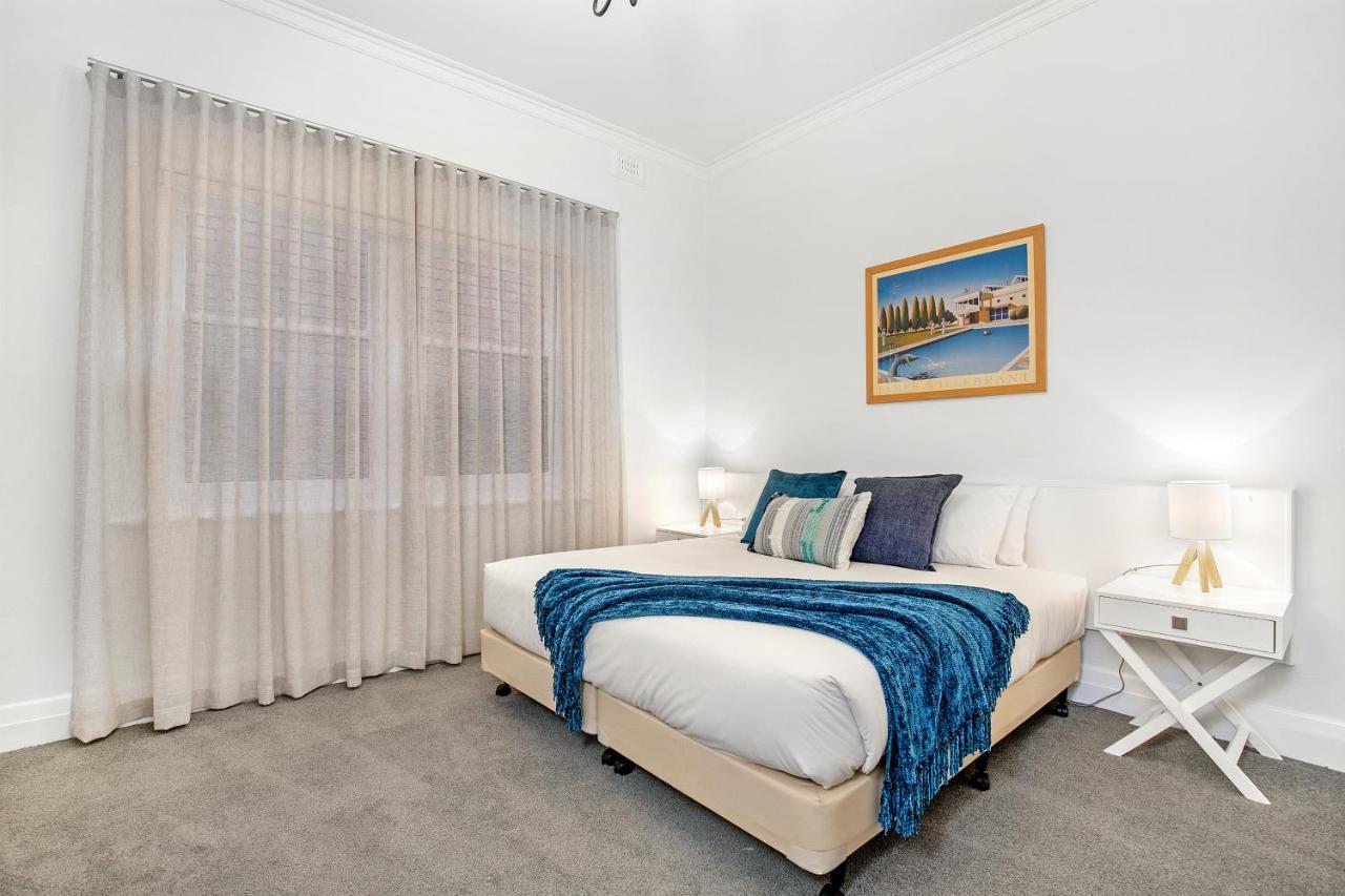 Bayview Apartments Glenelg Adelaide Exterior photo
