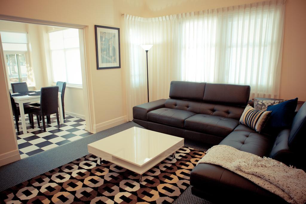 Bayview Apartments Glenelg Adelaide Room photo
