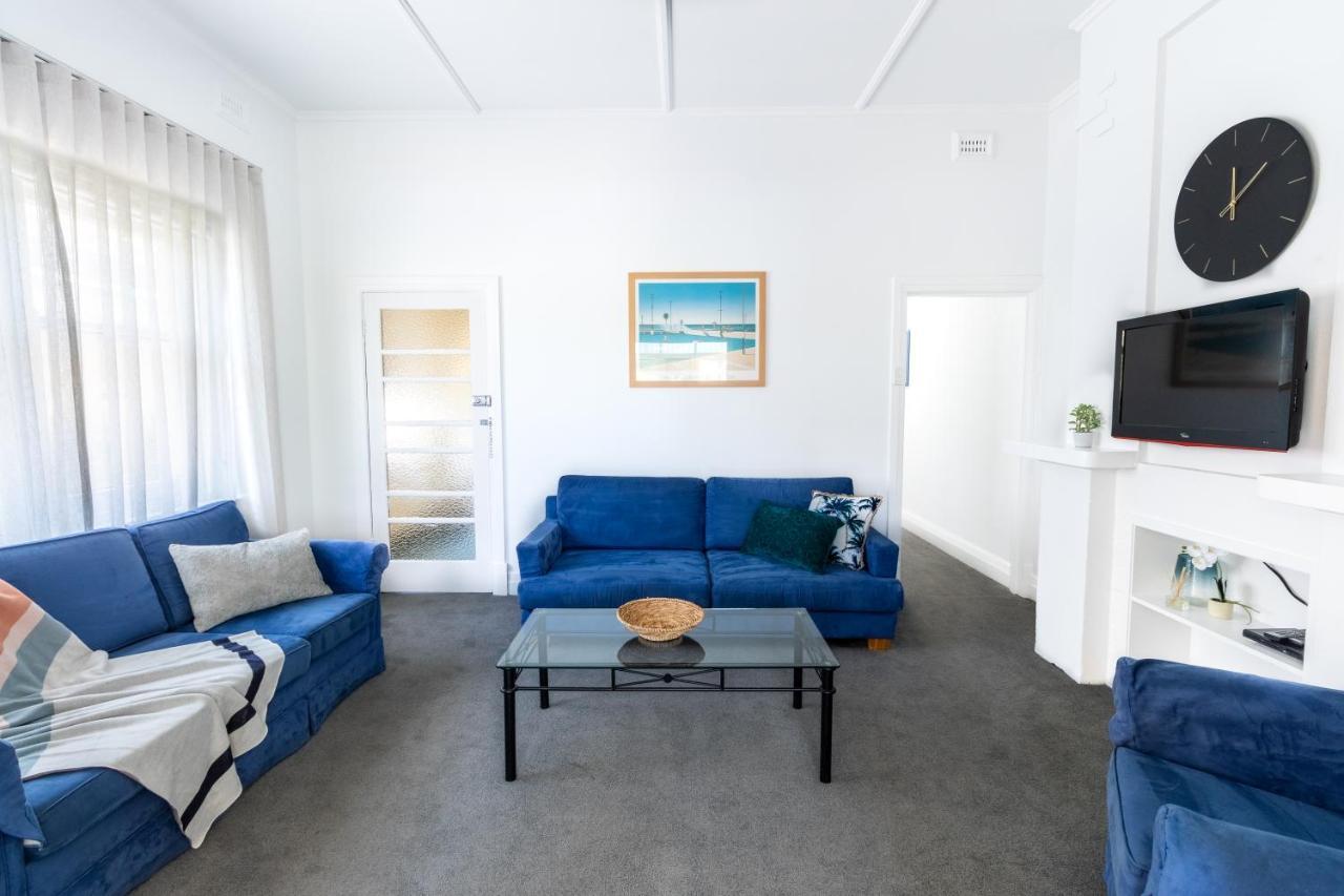 Bayview Apartments Glenelg Adelaide Exterior photo