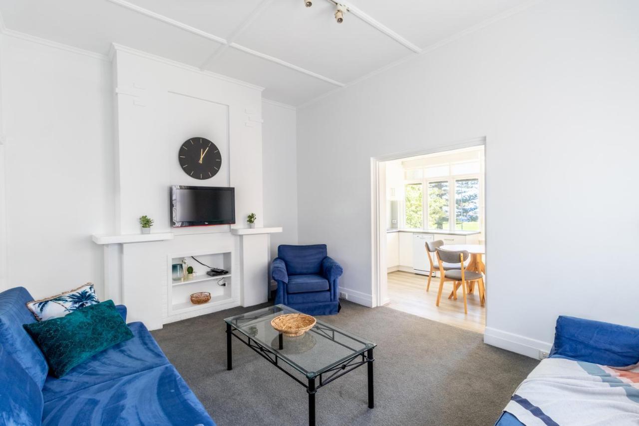 Bayview Apartments Glenelg Adelaide Exterior photo