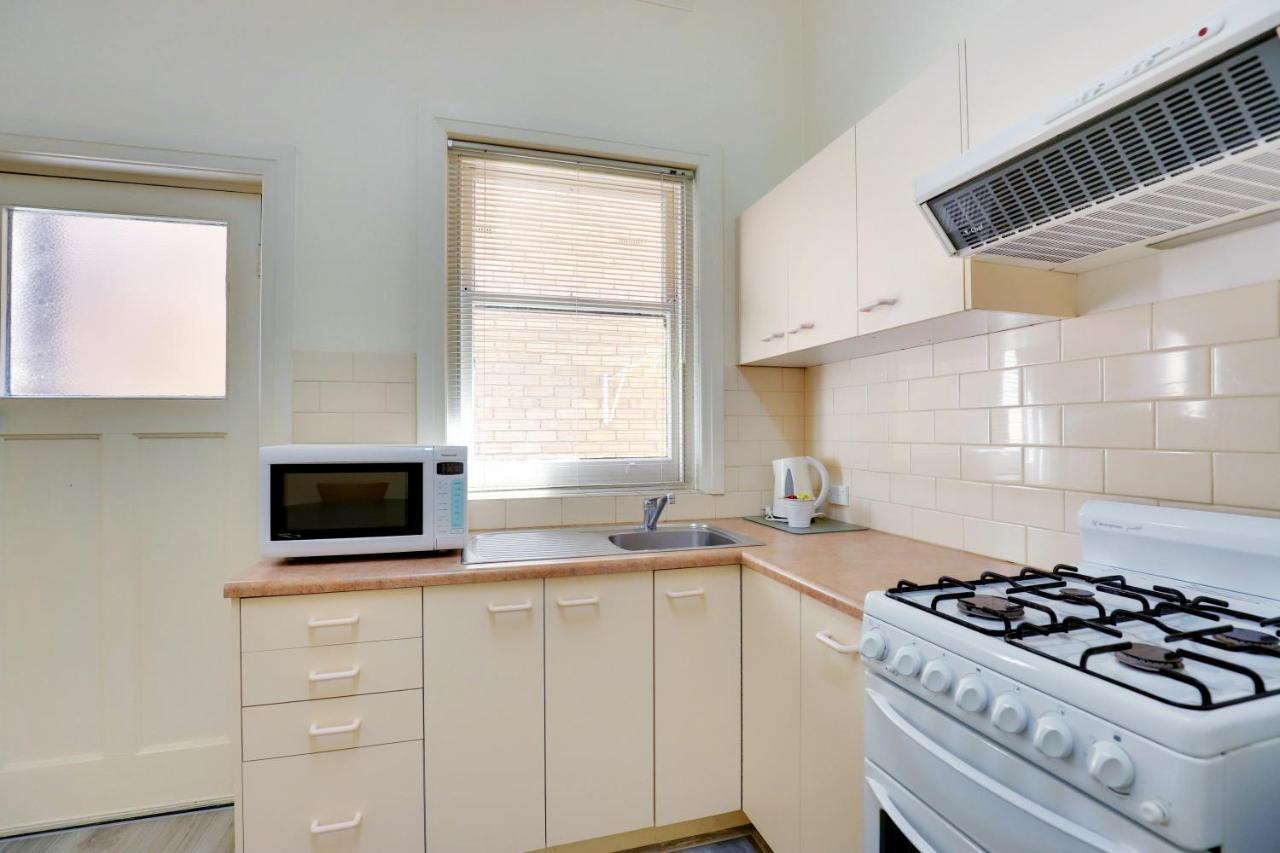Bayview Apartments Glenelg Adelaide Exterior photo