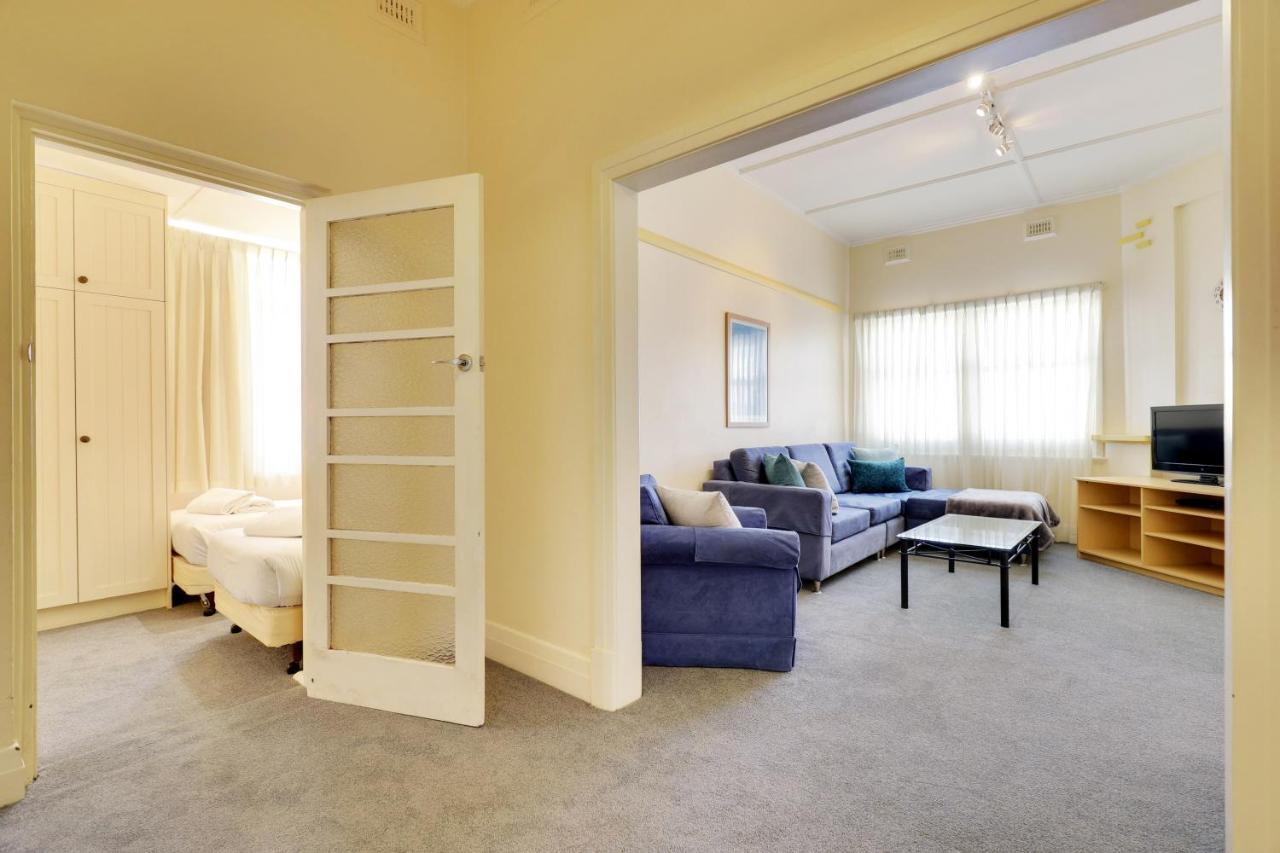 Bayview Apartments Glenelg Adelaide Exterior photo