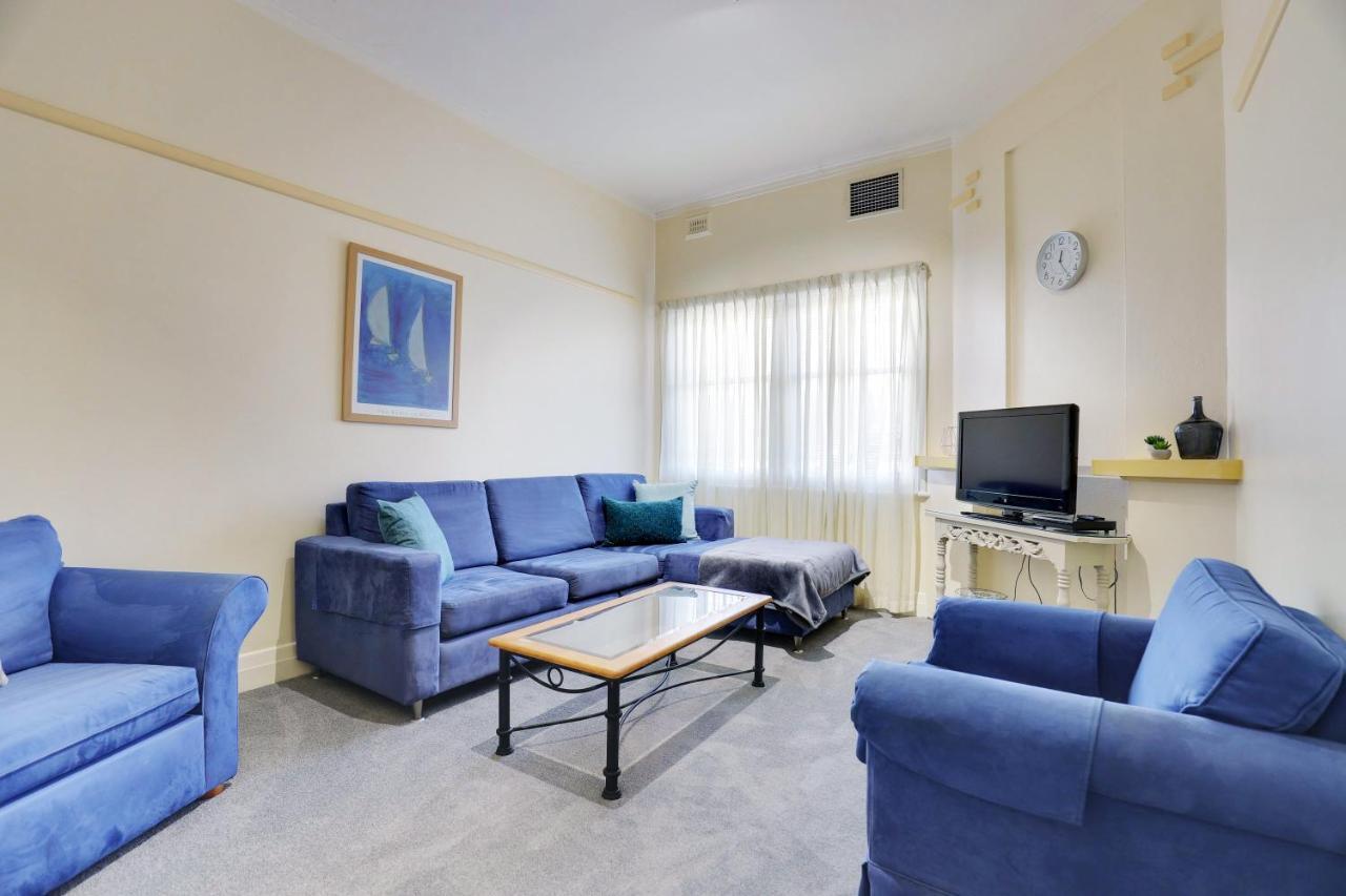 Bayview Apartments Glenelg Adelaide Exterior photo